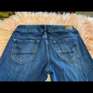 American eagle favorite boyfriend jeans